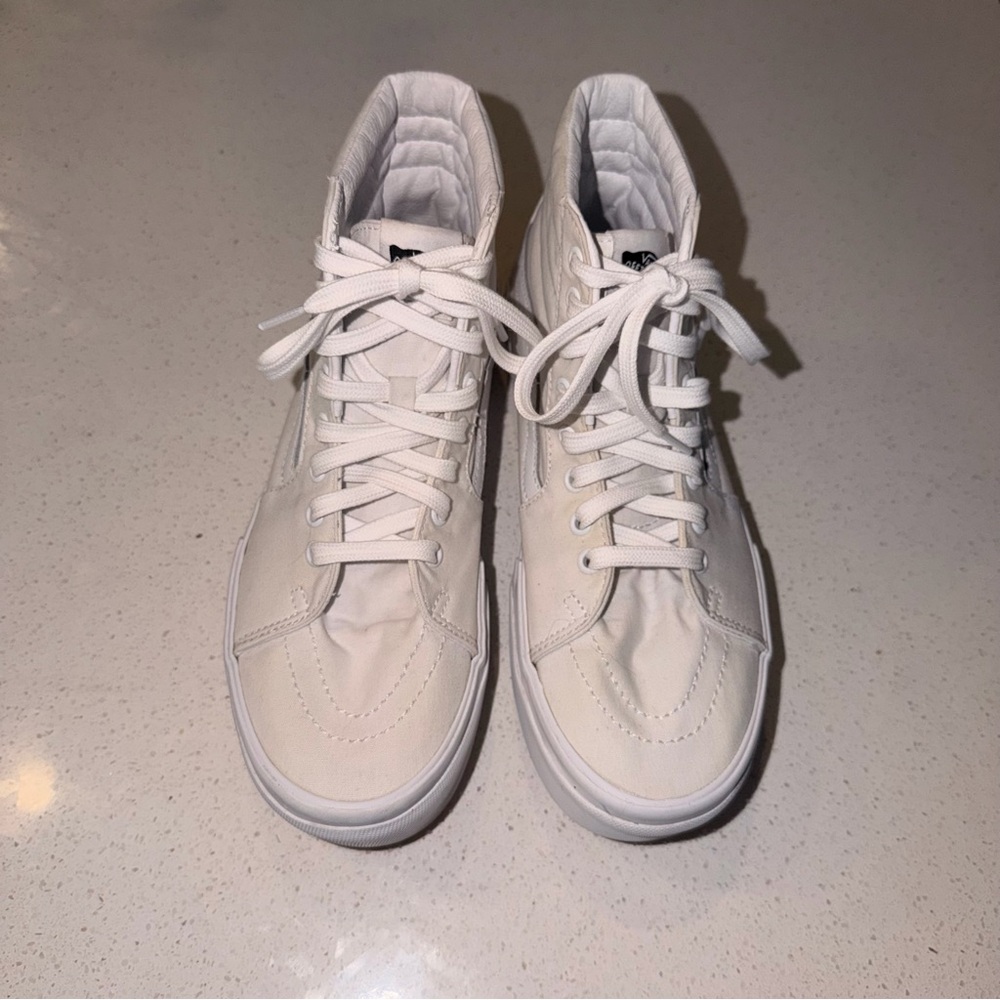 Vans Sk8-Hi Stacked Platform High Top White Canvas Men’s 9 / Women’s 10.5